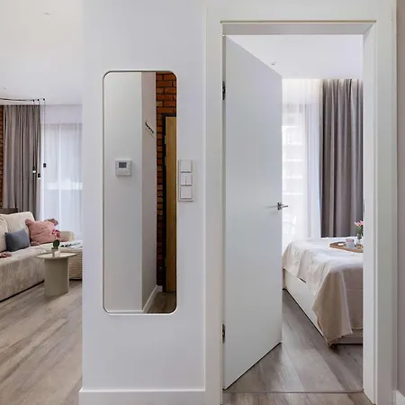 Appartamento Rakowicka Brick Near Station By Renters *