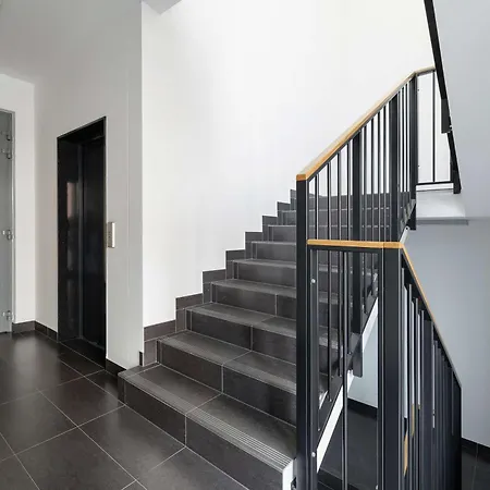 Apartamento Rakowicka Brick Near Station By Renters Cracóvia
