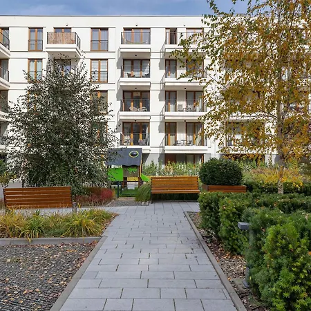 Appartement Rakowicka Brick Near Station By Renters