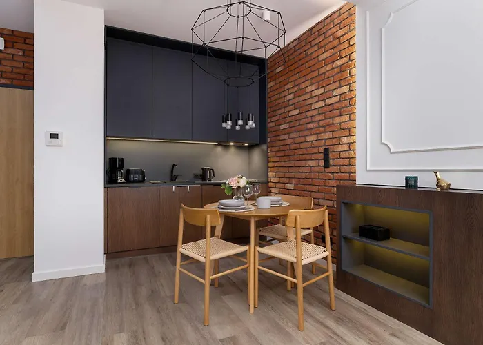 Apartamento Rakowicka Brick Near Station By Renters Cracóvia