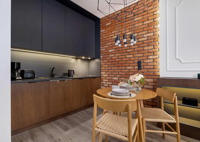 Apartamento Rakowicka Brick Near Station By Renters Cracóvia